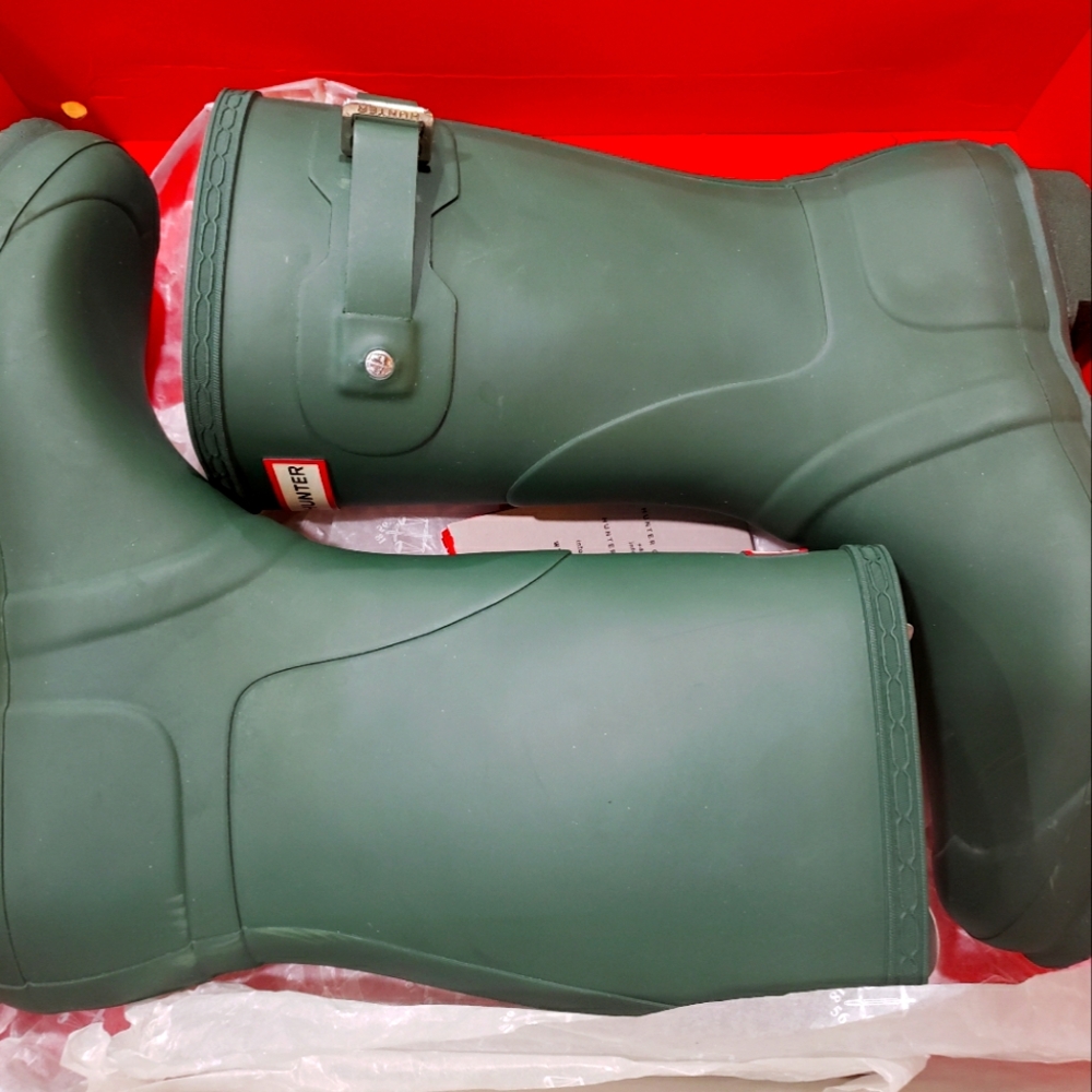Matte Green hunter boots size 10US